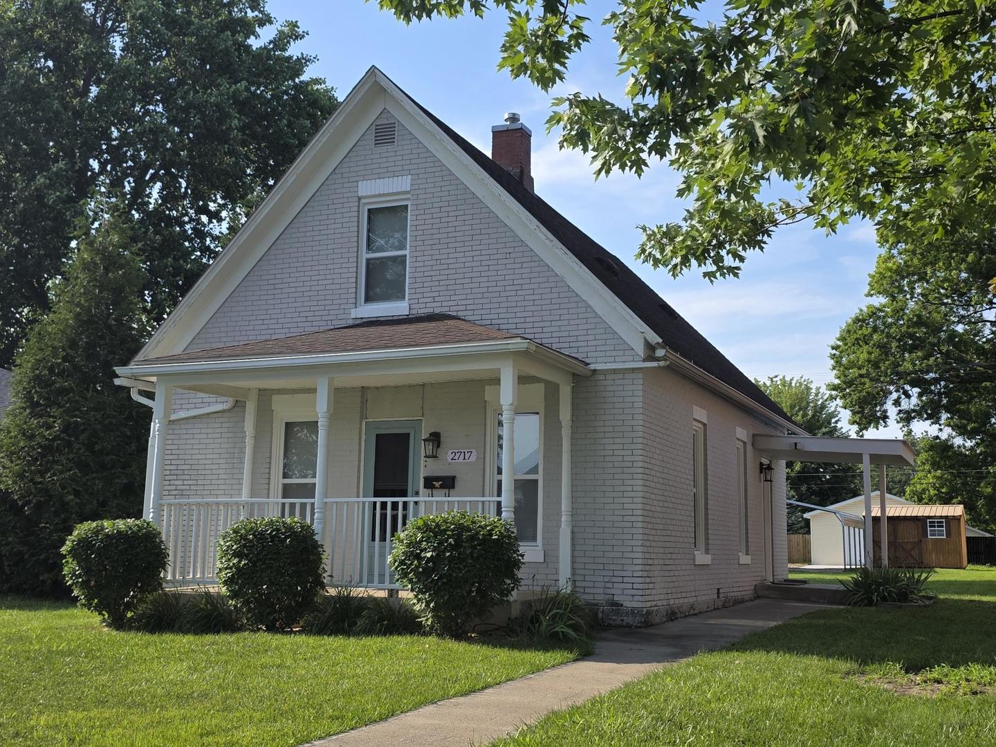 2717 Elm Street