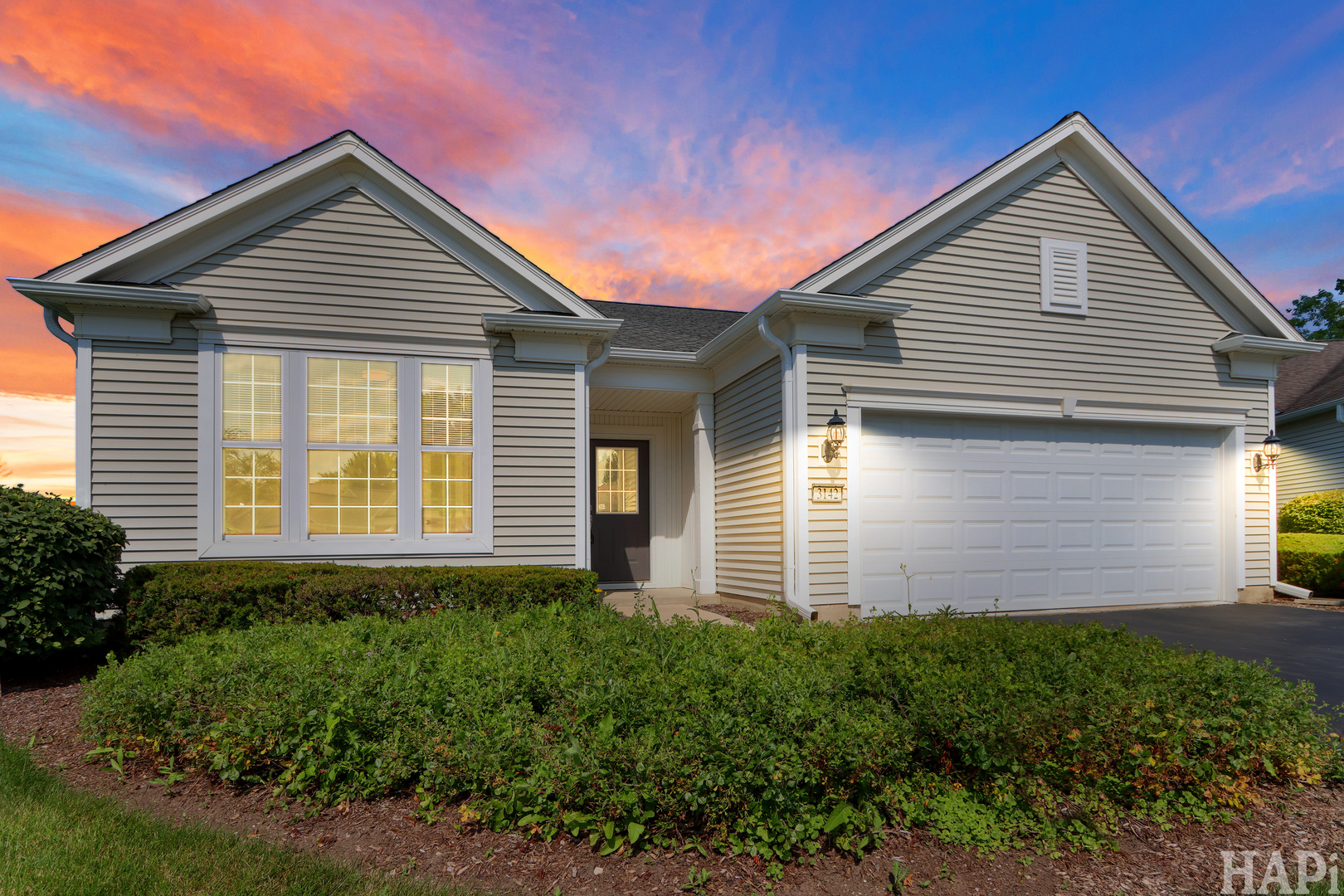 3142 Ravinia Circle