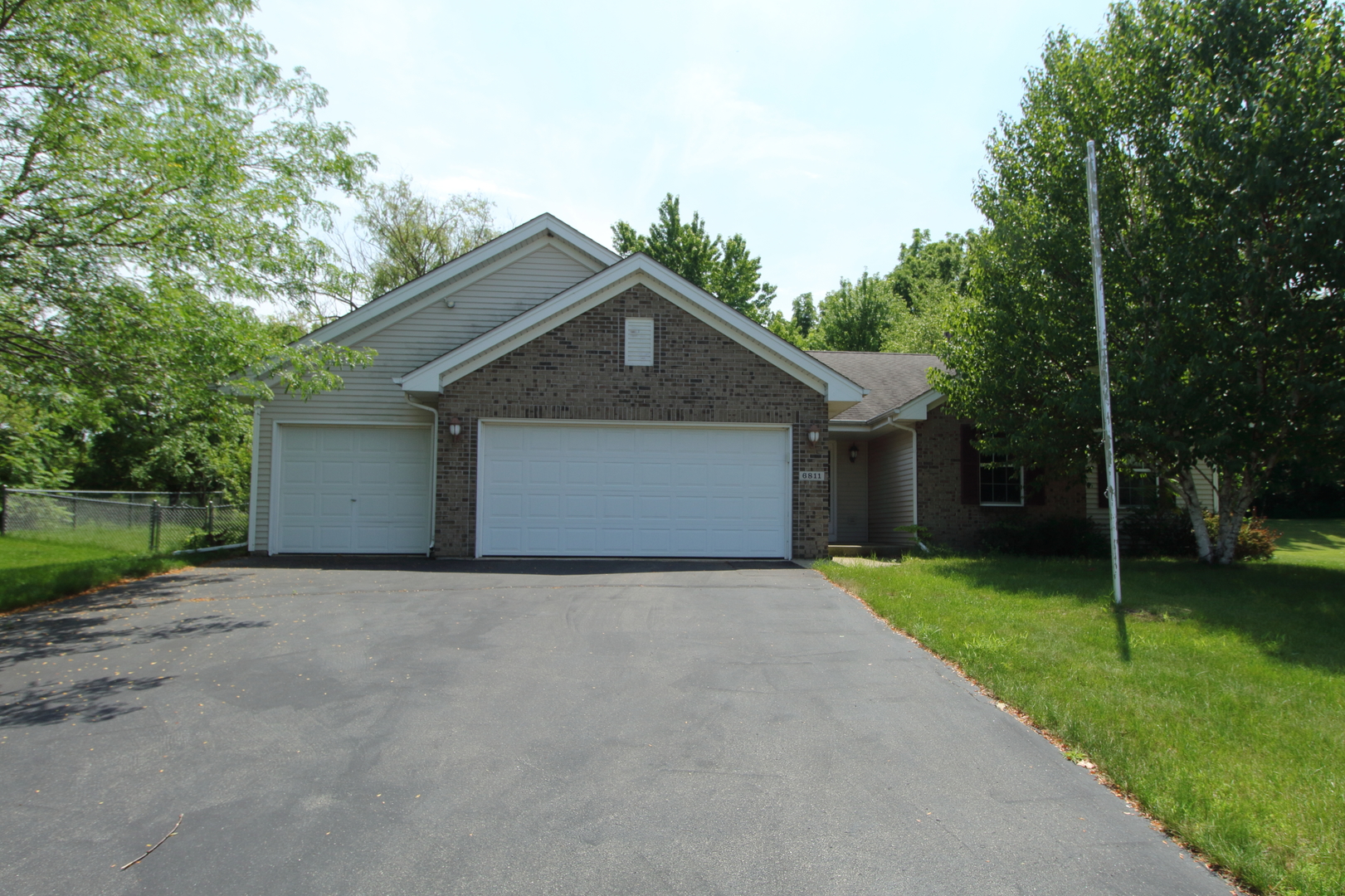 6811 Hedgewood Road