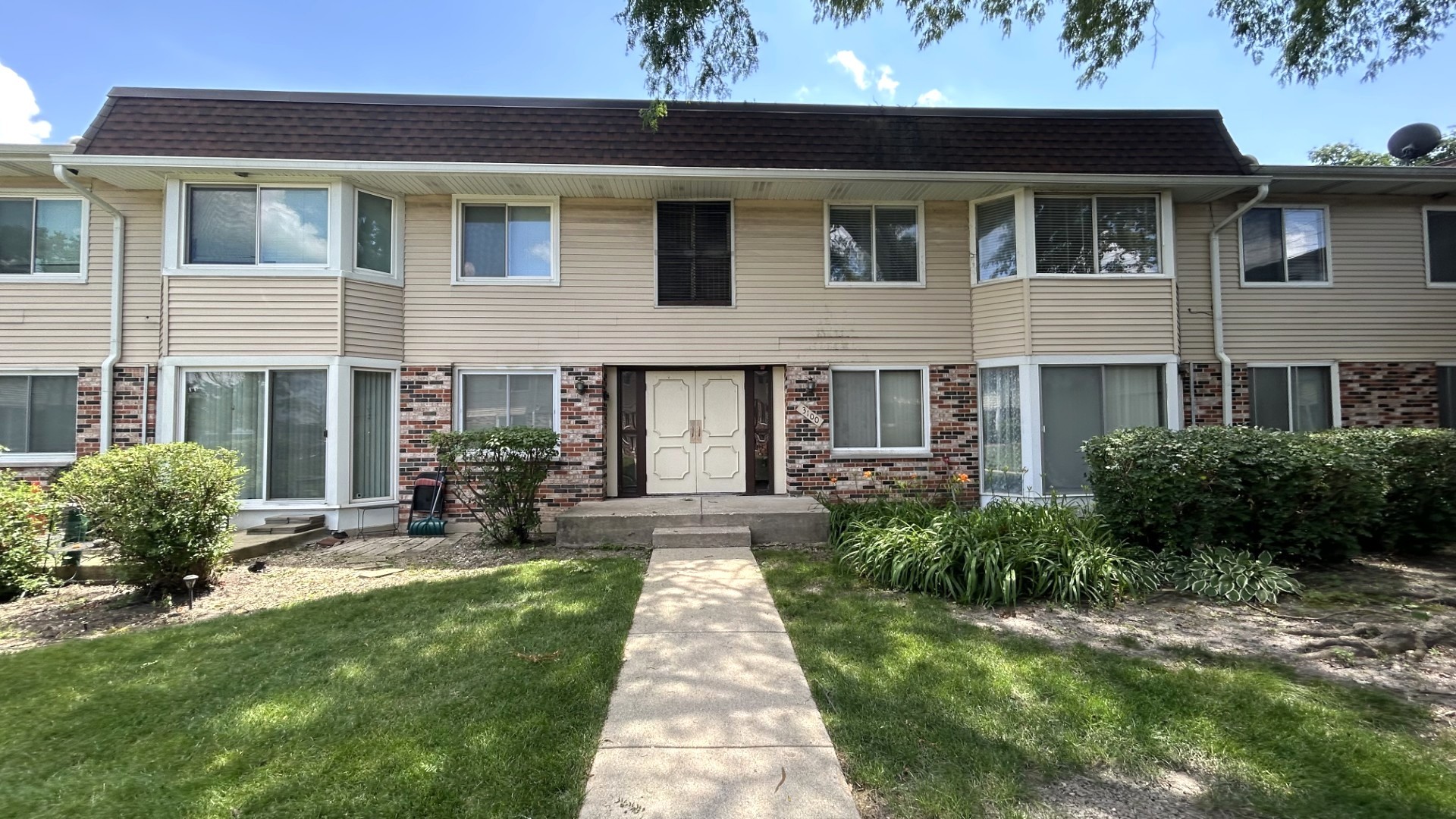 3100 Roberts Drive