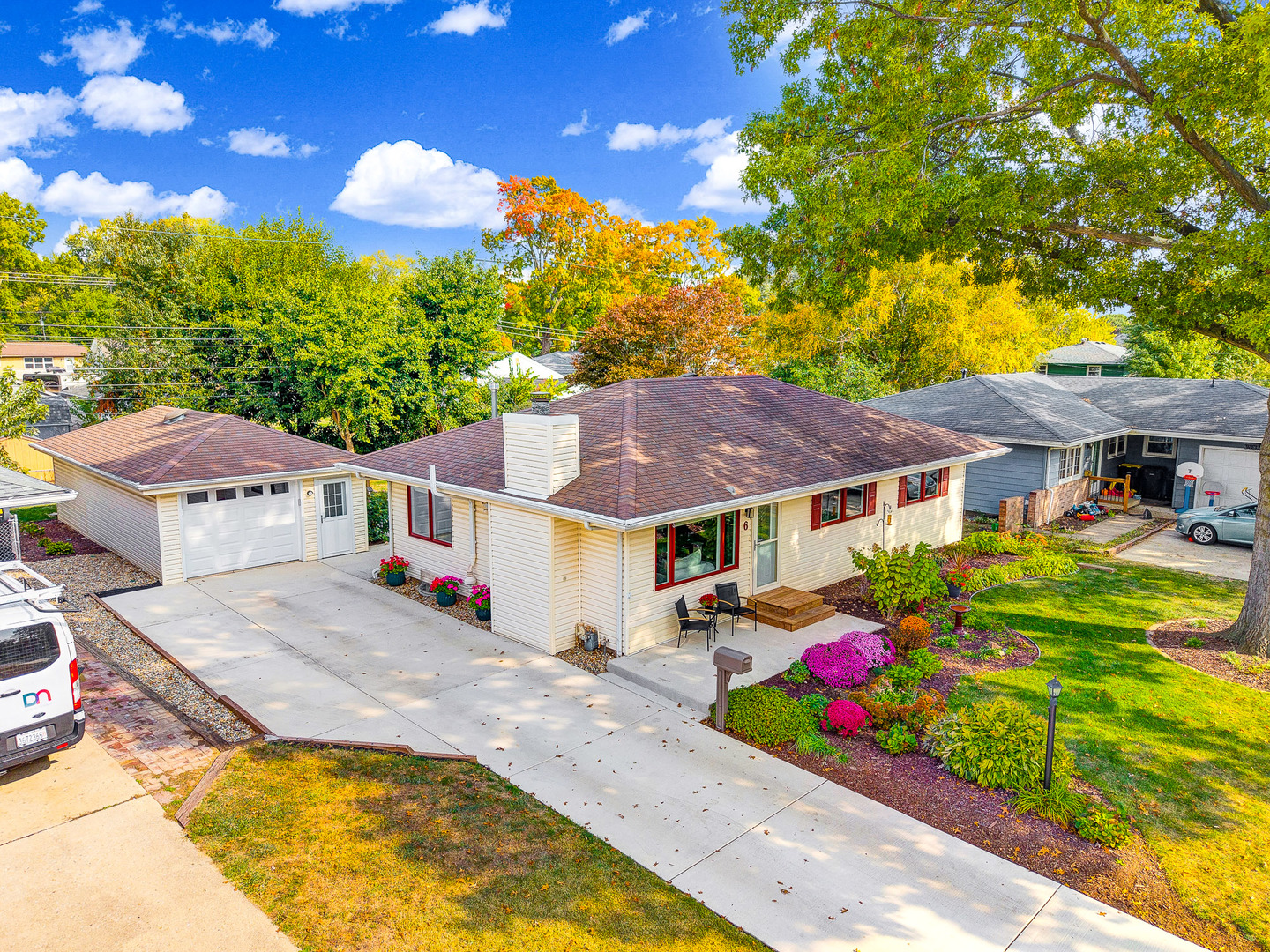 6 Wilmette Drive