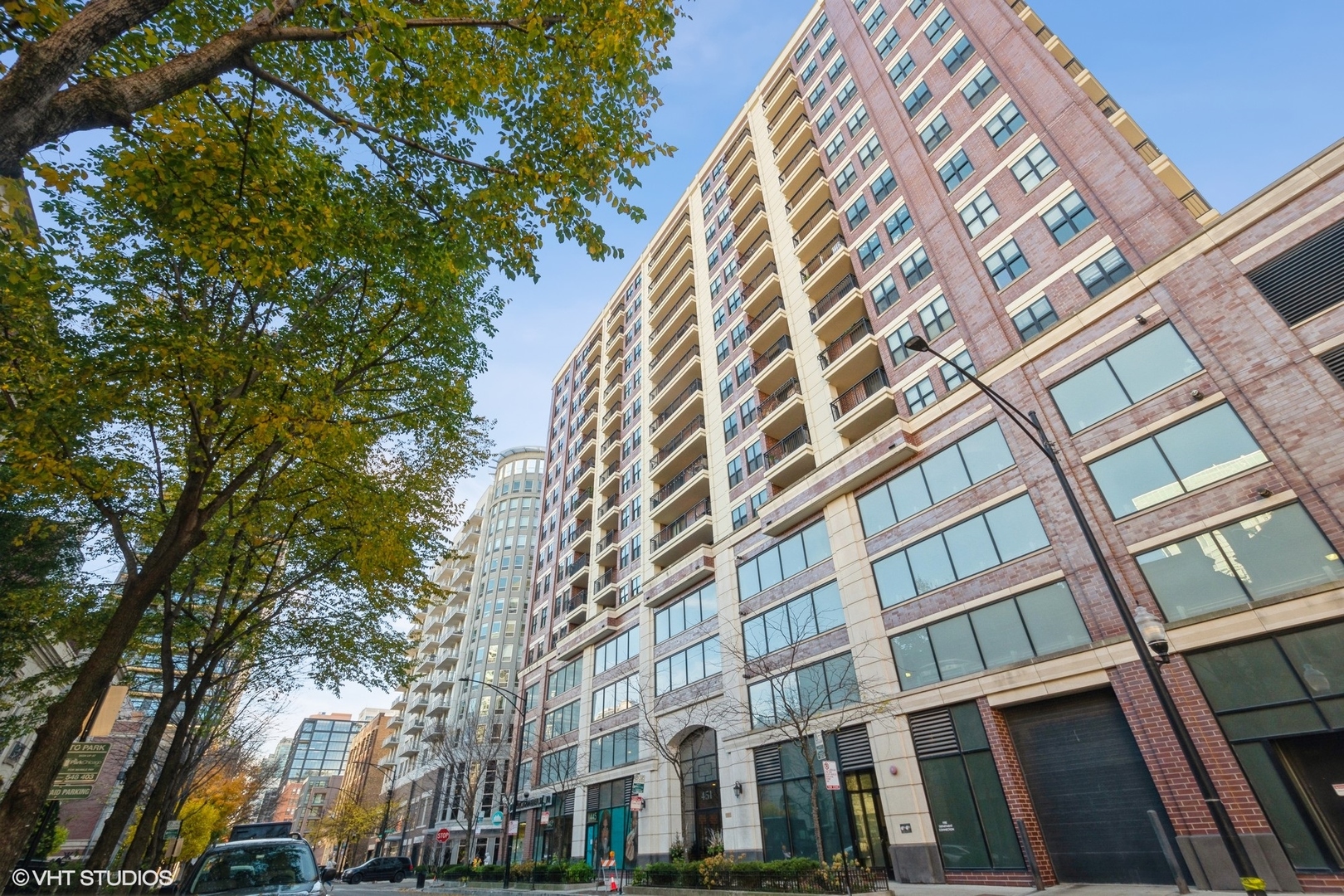 451 HURON Street