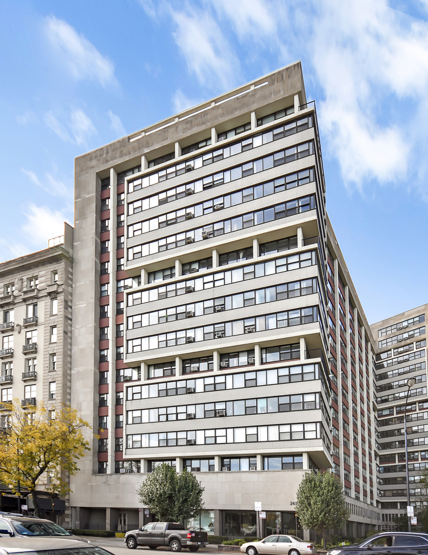3420 Lake Shore Drive