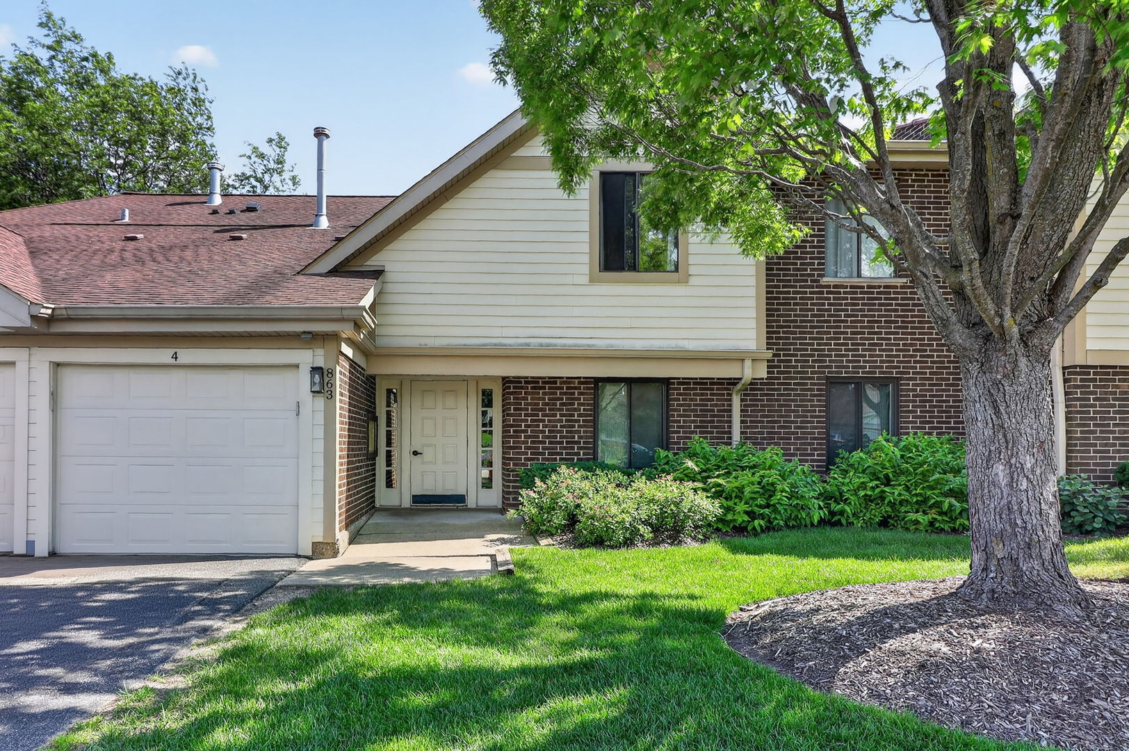 863 Coach Road