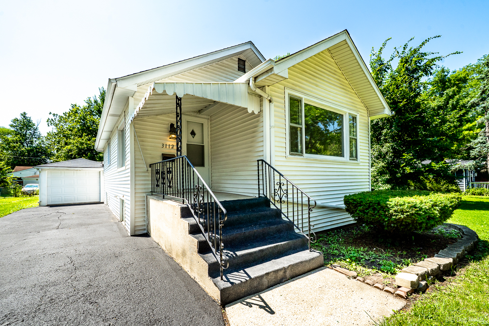3112 Halsted Street