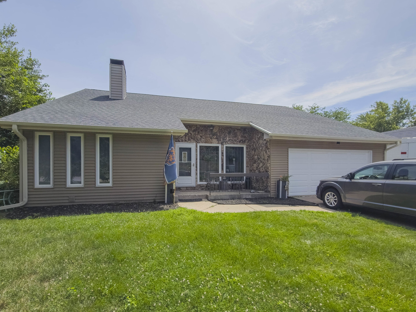 4455 Amesbury Drive