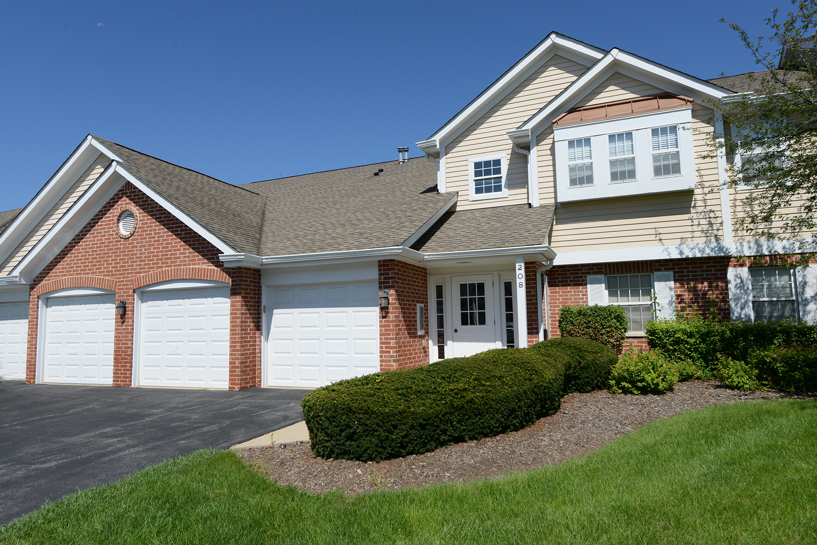 208 Winnsboro Court
