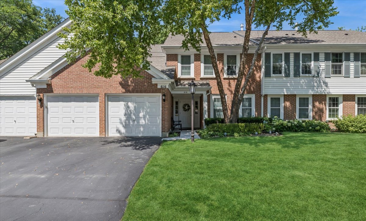 616 Edinburgh Lane