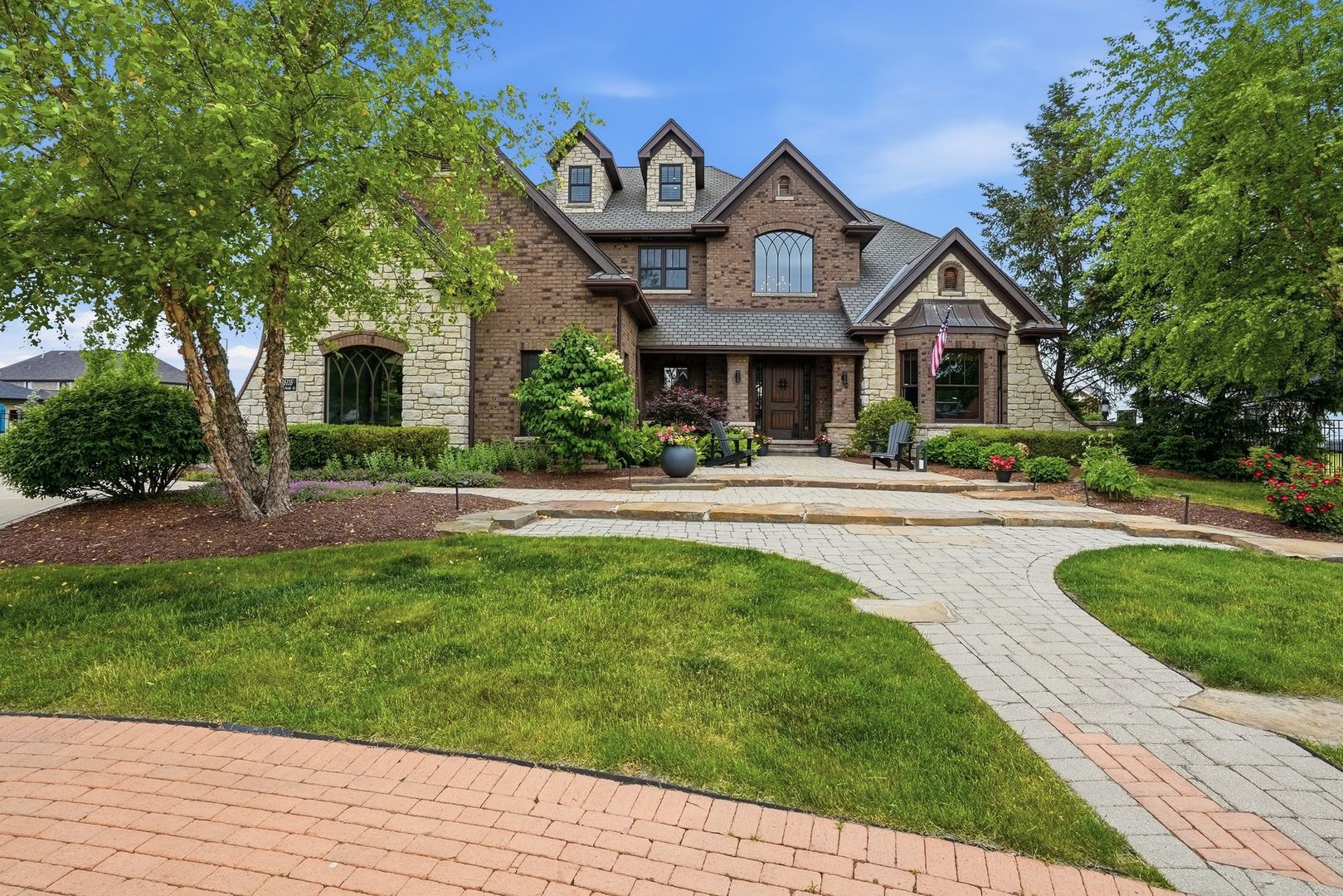 16116 Sandy Bank Court