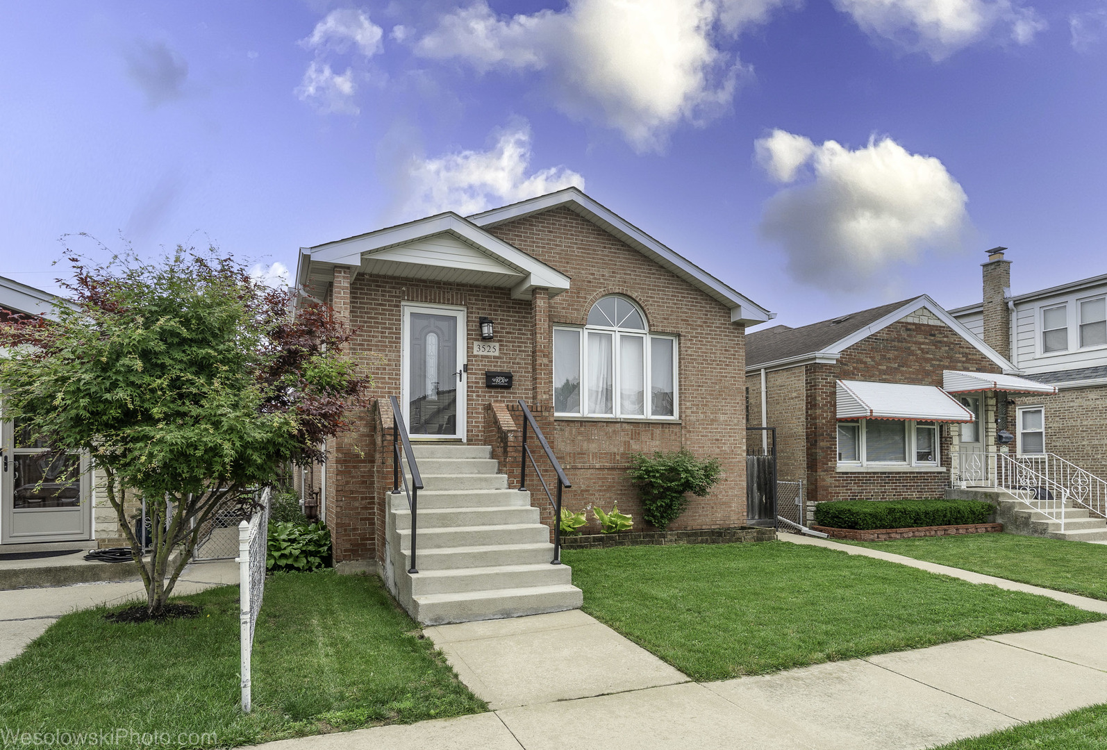 3525 Pioneer Avenue