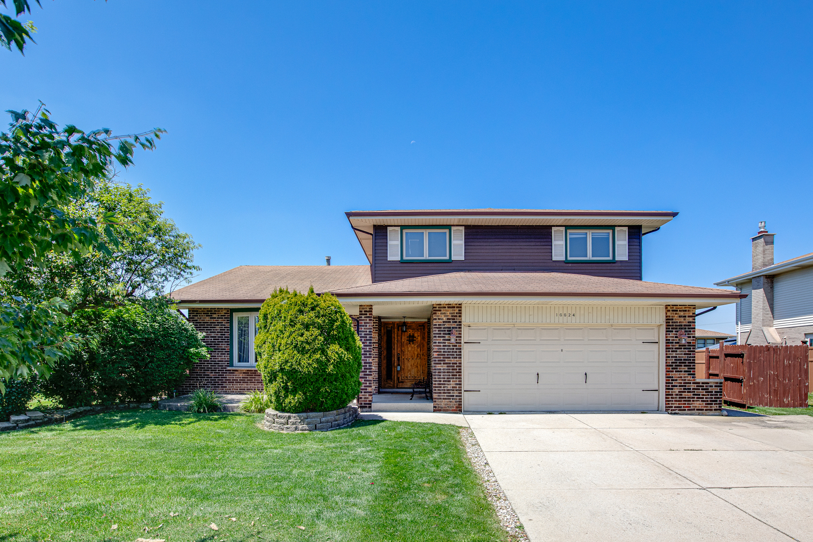 16624 Henry Lane
