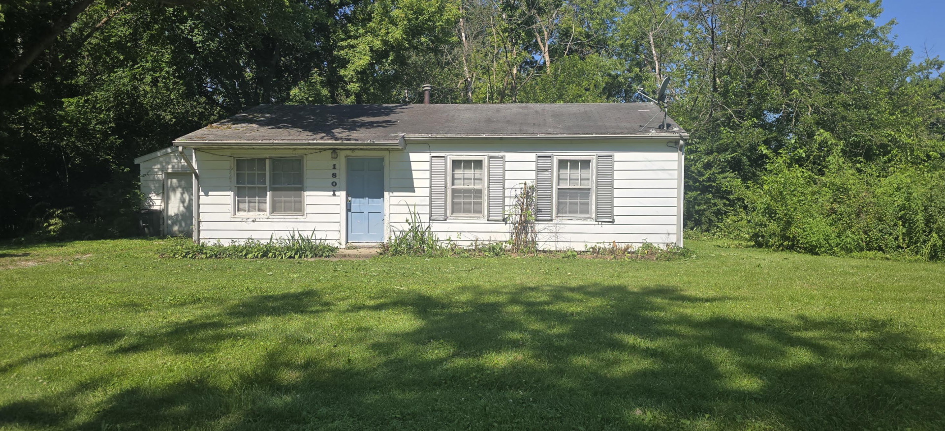 1801 Clover Lane