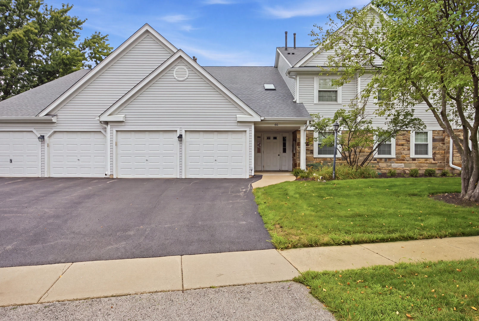 66 Beechmont Court