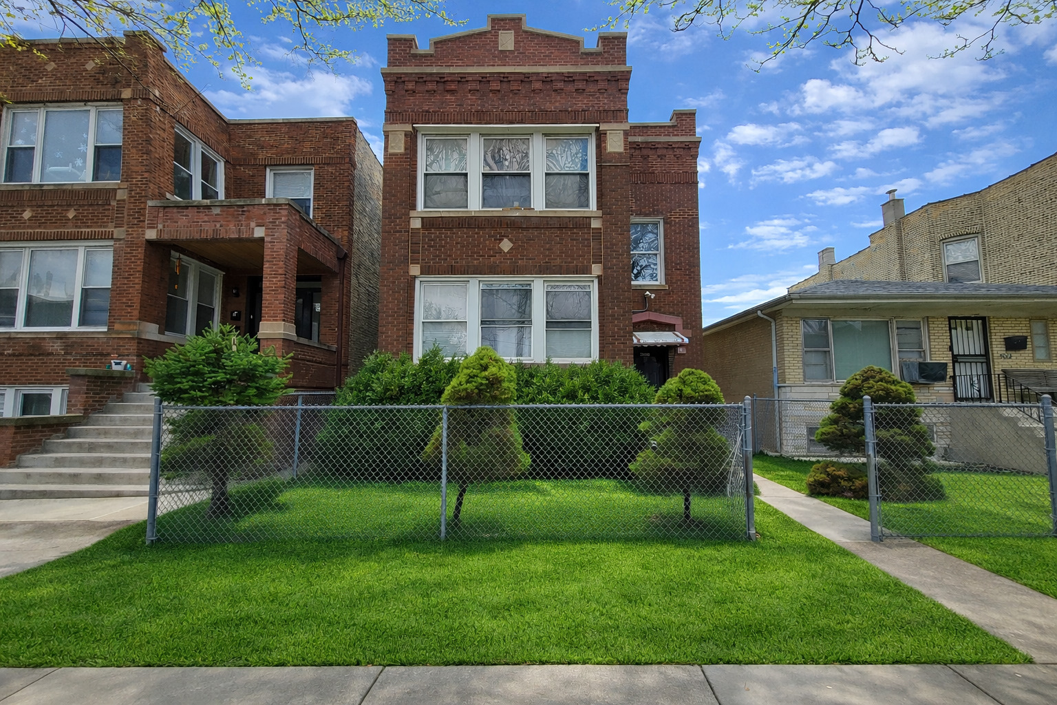 3008 DAVLIN Court