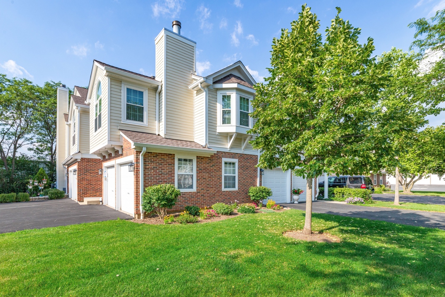 622 Grosse Pointe Circle