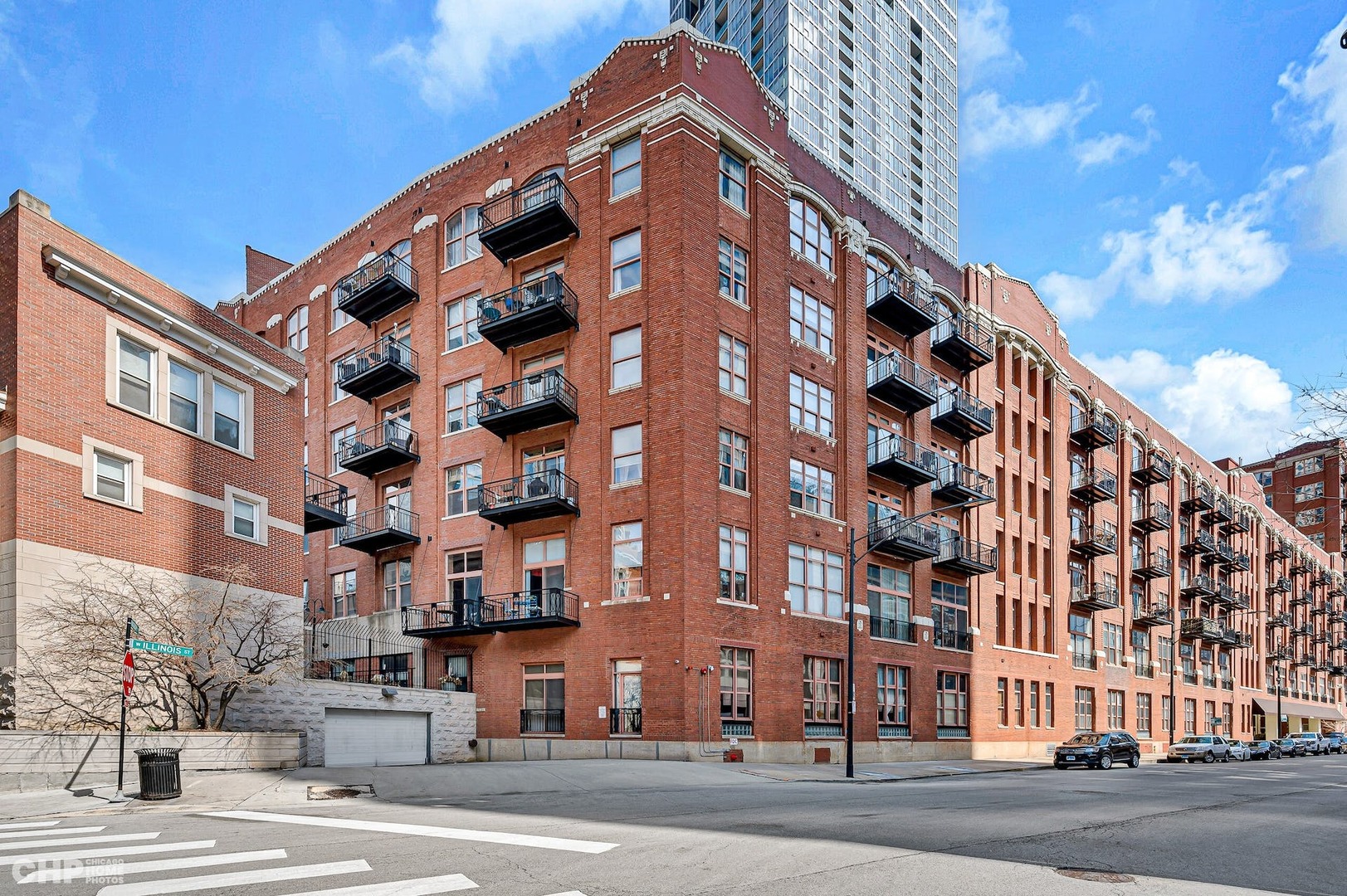 360 Illinois Street