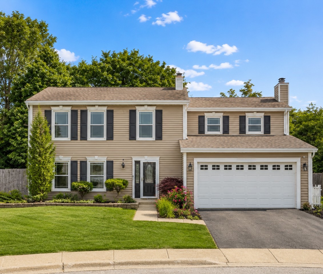 25W142 Windham Hill Court