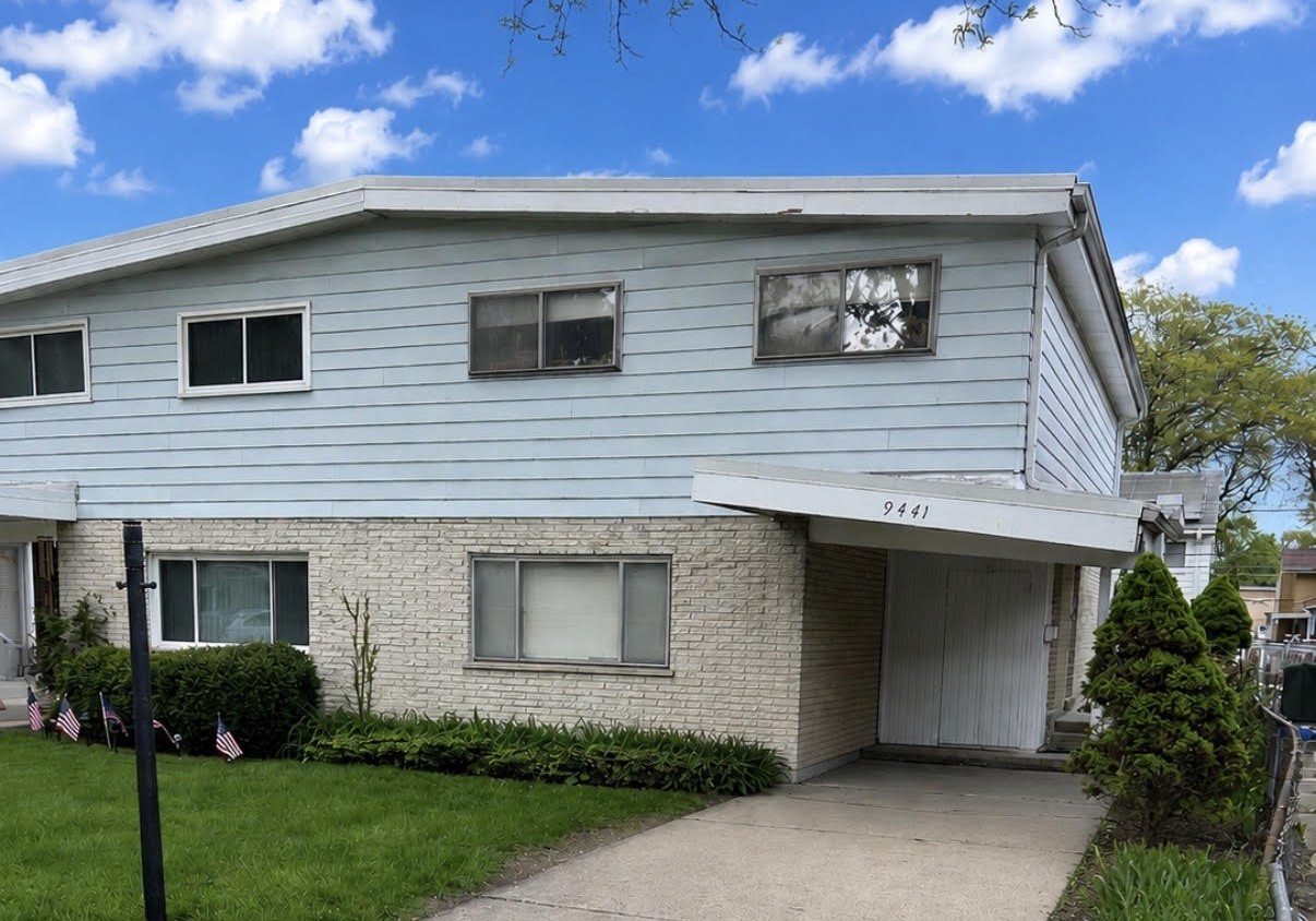 9441 Meadow Lane