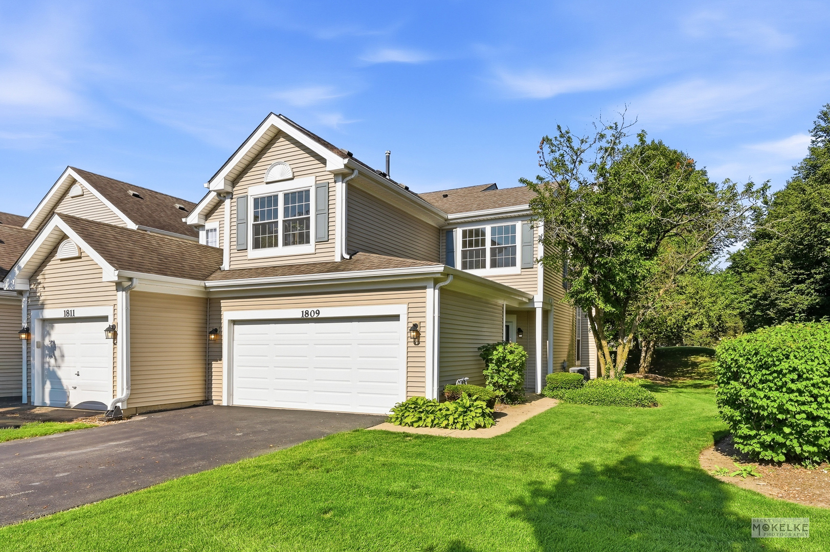 1809 Moore Court