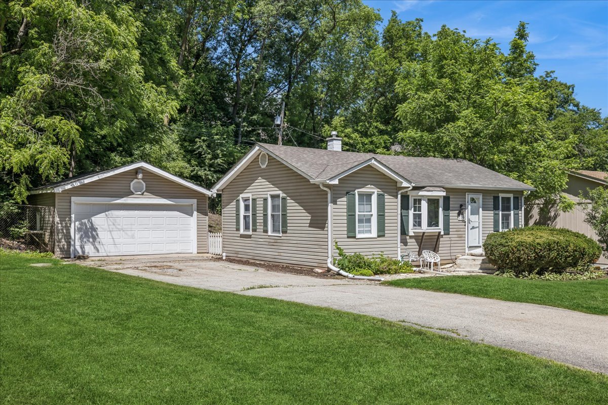 116 Valley Drive