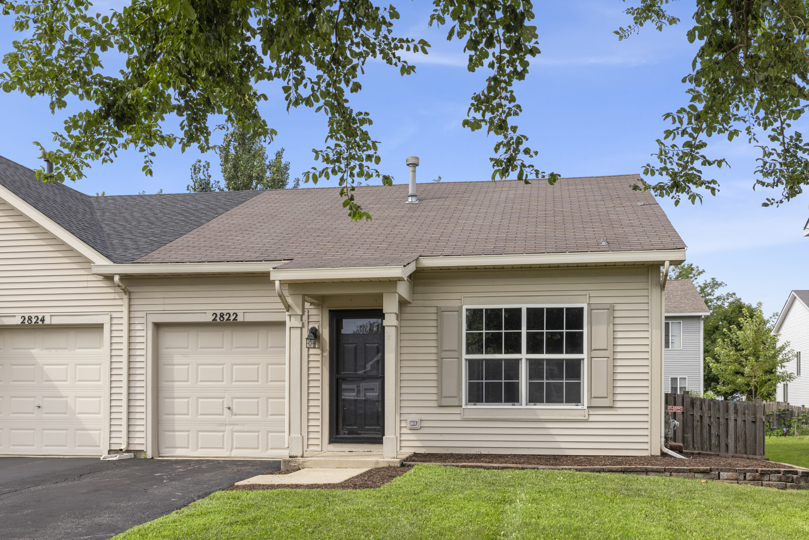2822 OAKMONT Drive