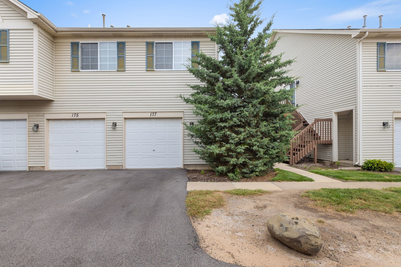 177 Village Creek Drive