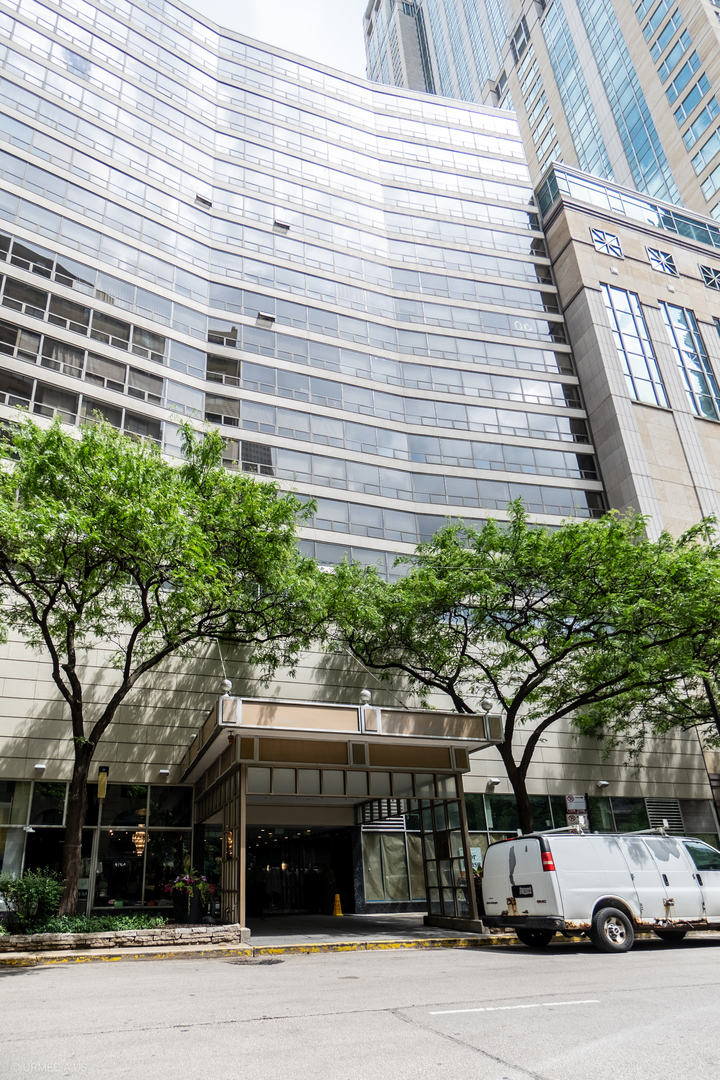 110 Delaware Place