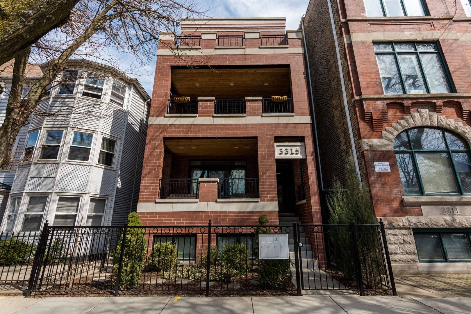 3315 Seminary Avenue