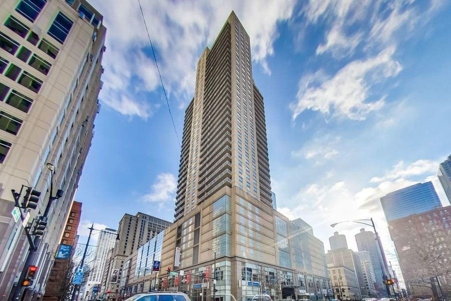 545 Dearborn Street