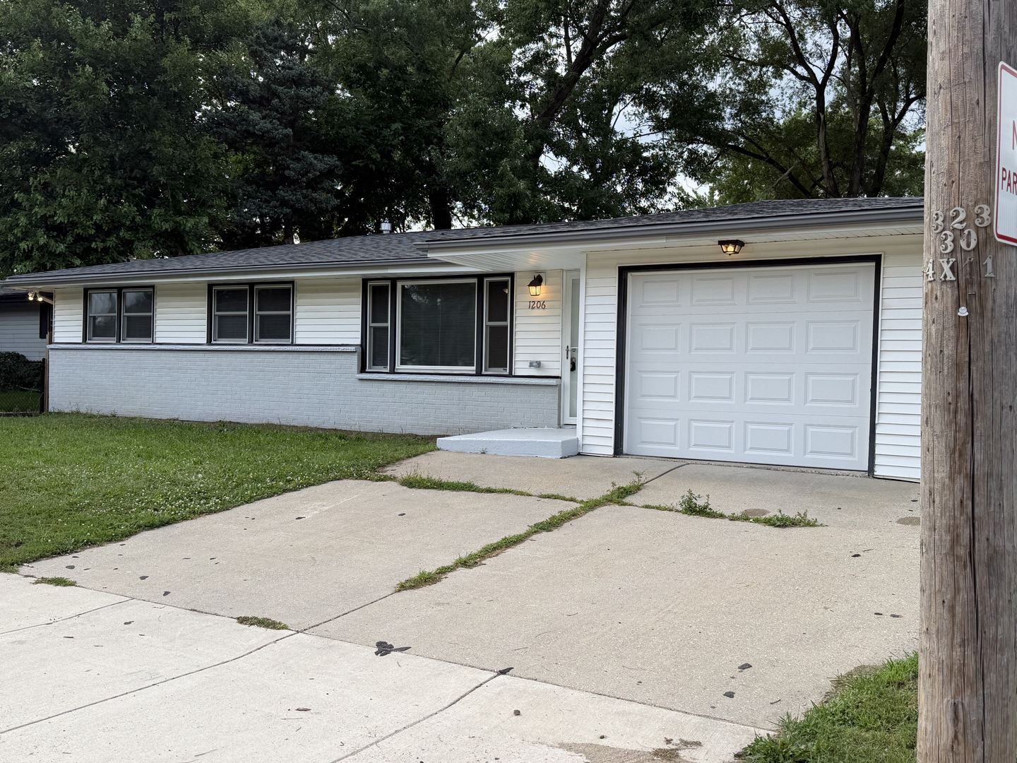 1206 Harlem Road