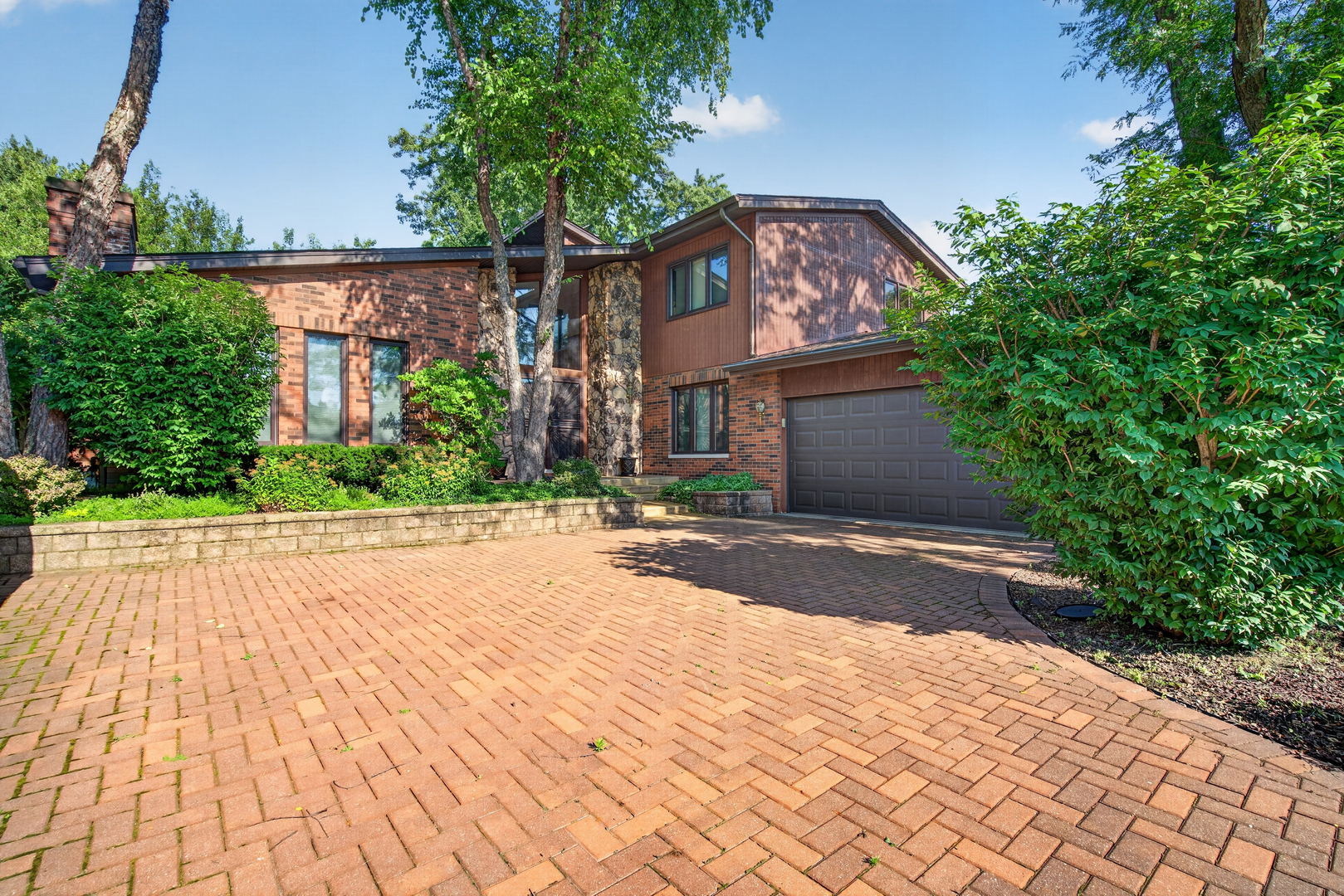 14120 Oak Ridge Court