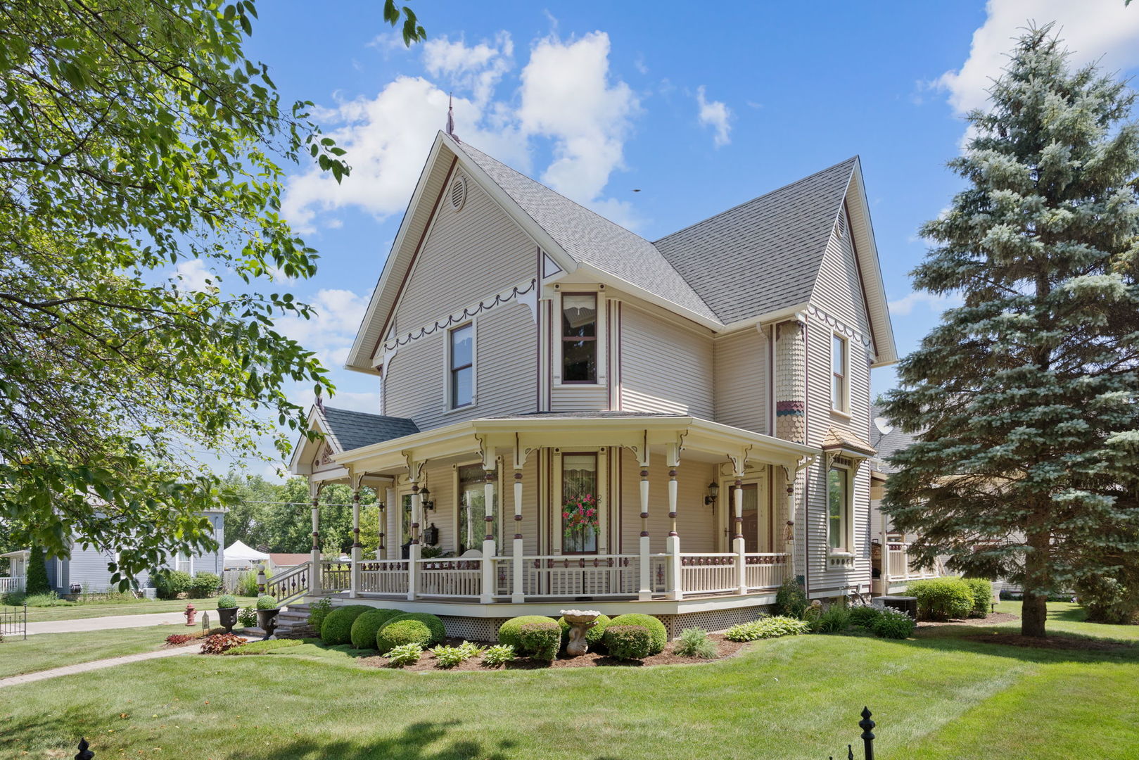 325 N State Street