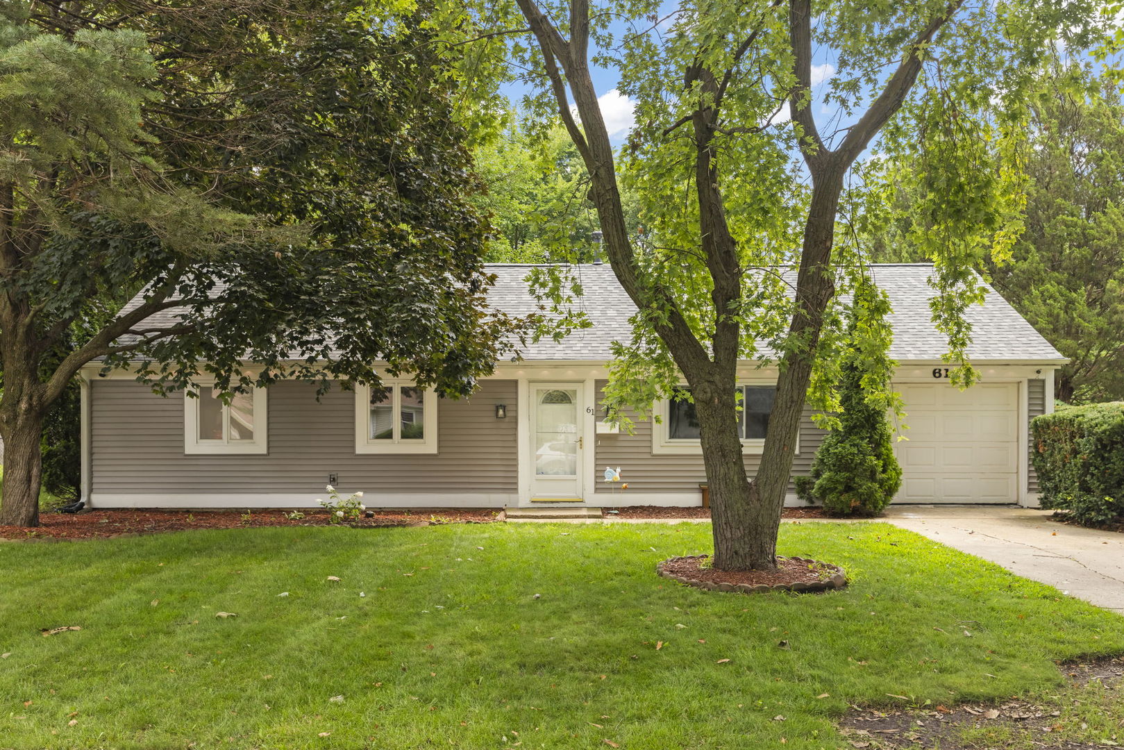 61 Eastfield Road