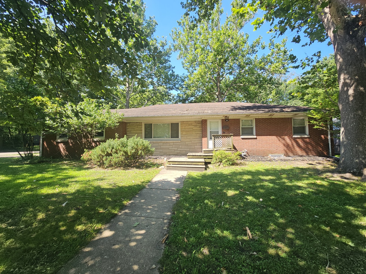 405 Mumford Drive