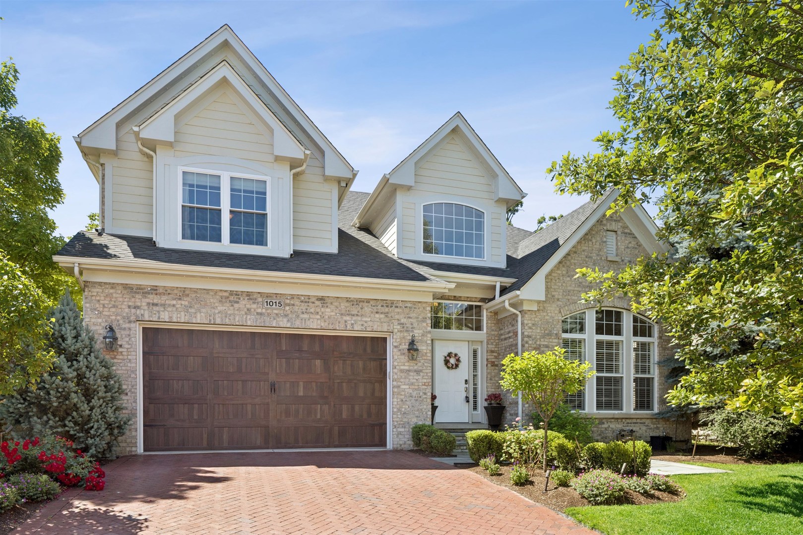 1015 White Pine Lane