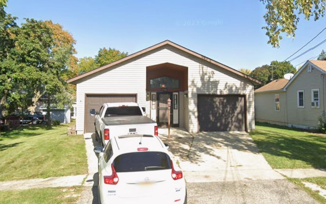 716 4th Street