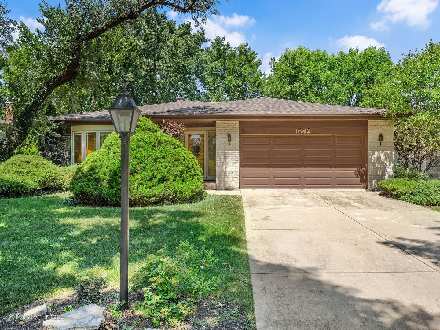 1642 Clemens Road