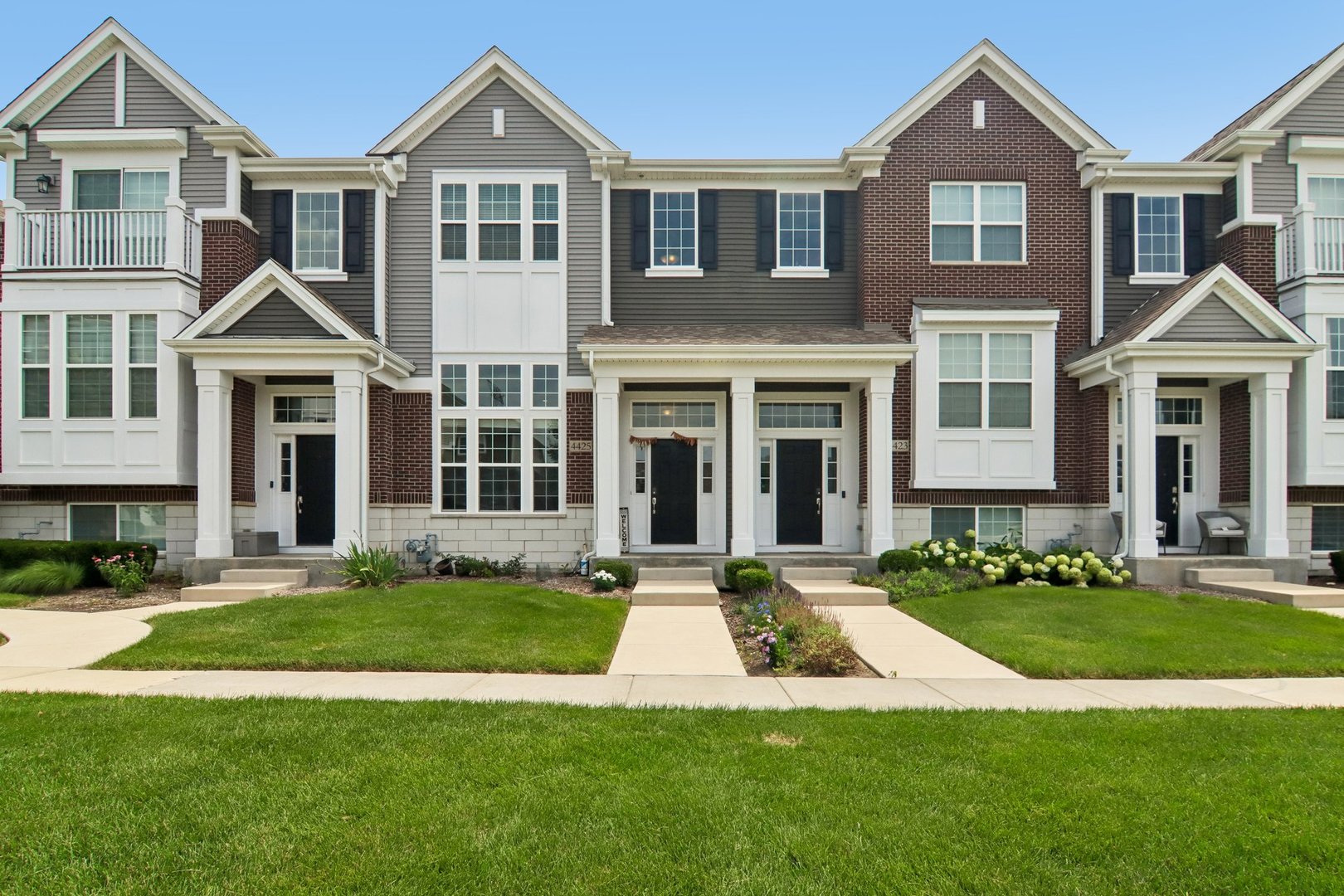 4425 Monroe Court