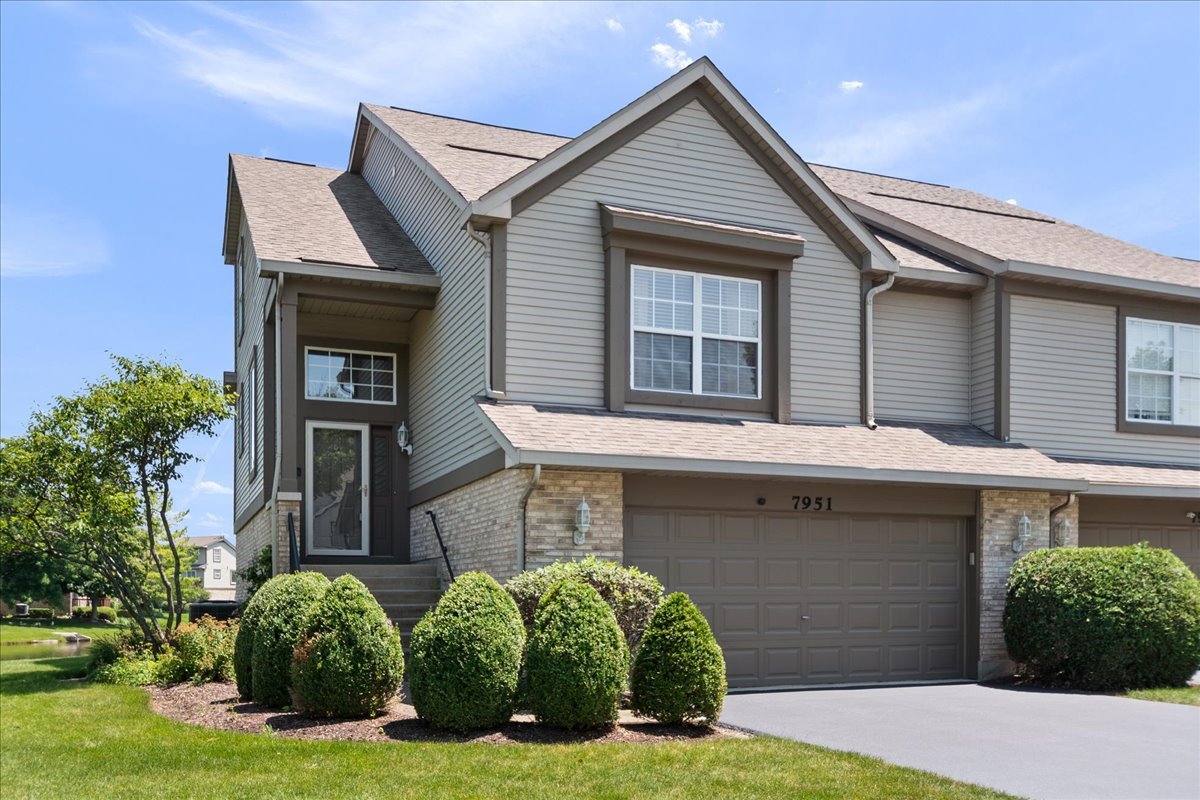 7951 Hedgewood Drive