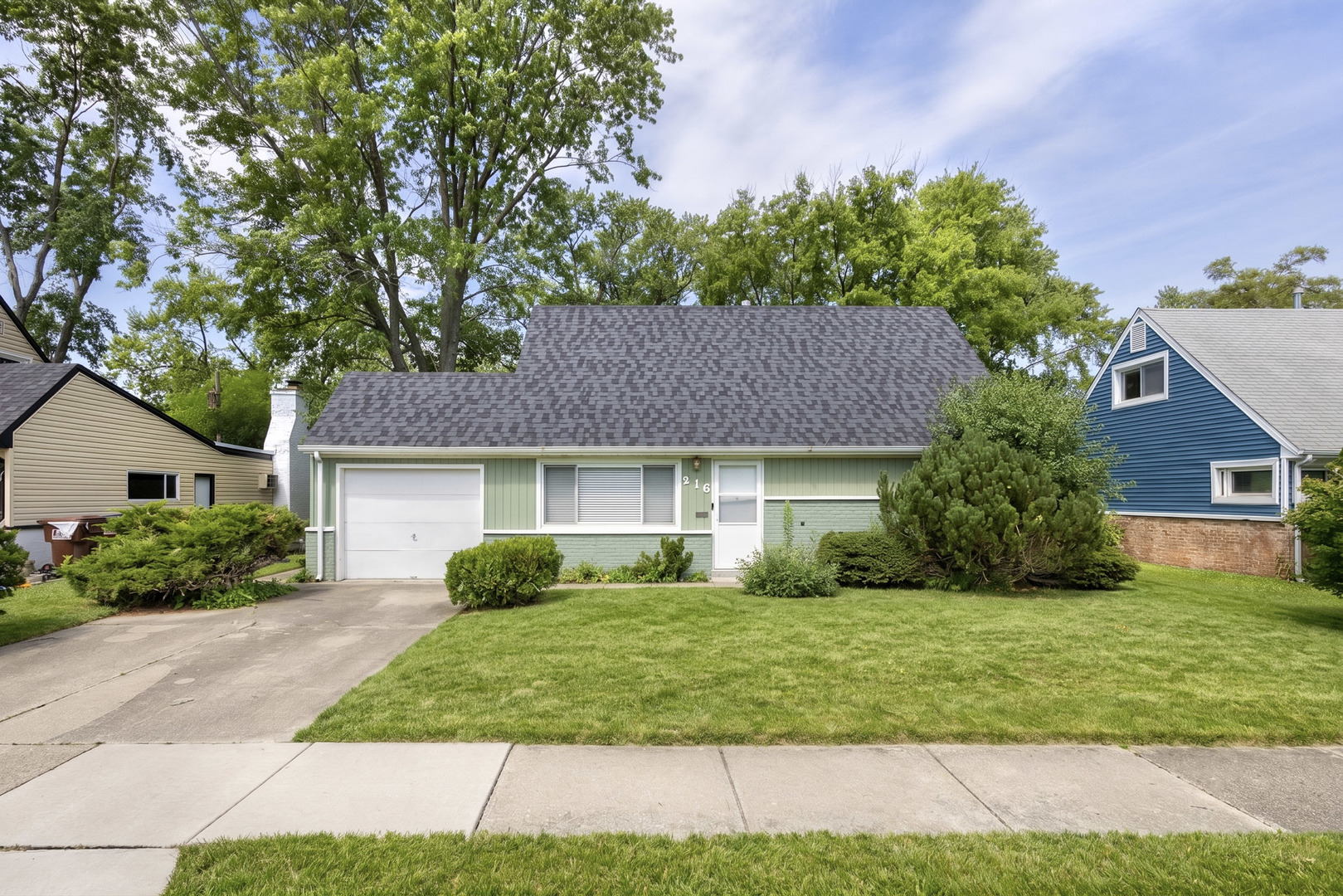 216 Washington Street