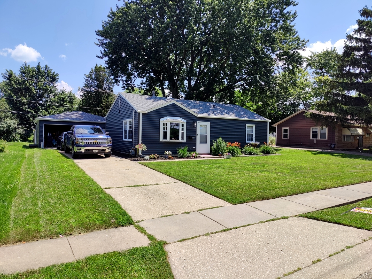 1604 BURRY CIRCLE Drive