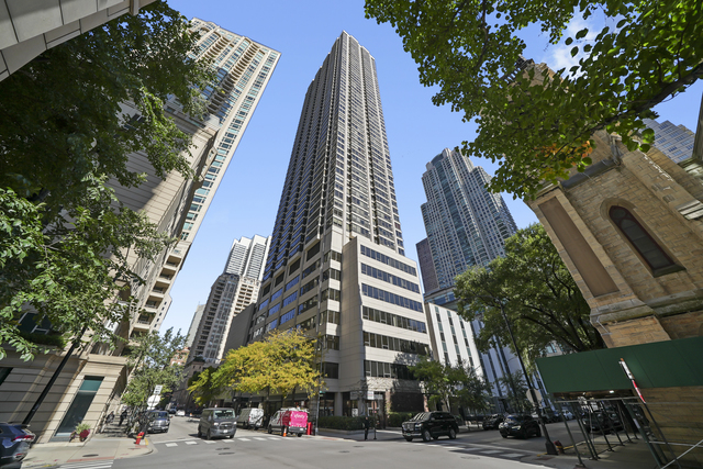 30 Huron Street