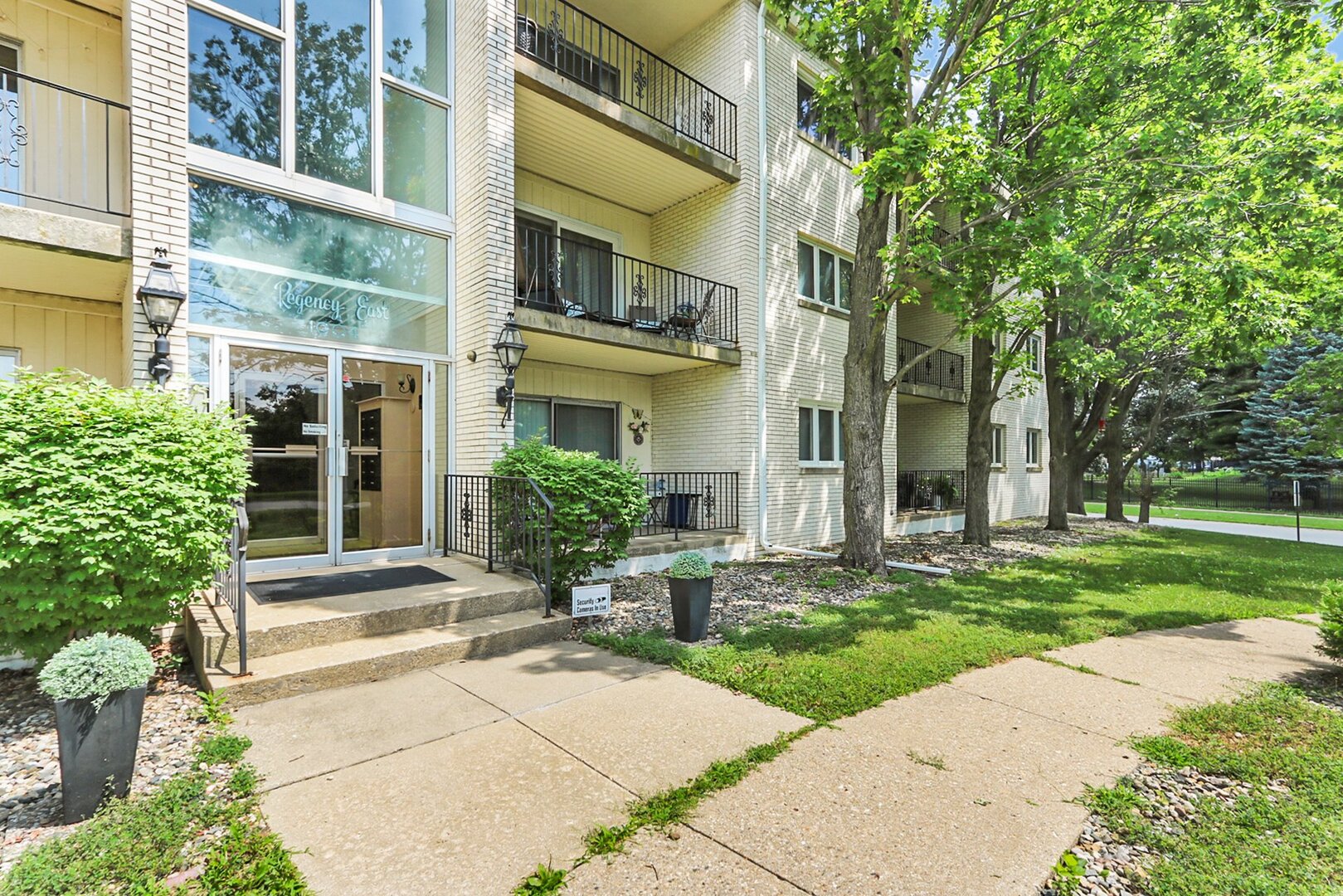 1004 Harding Drive