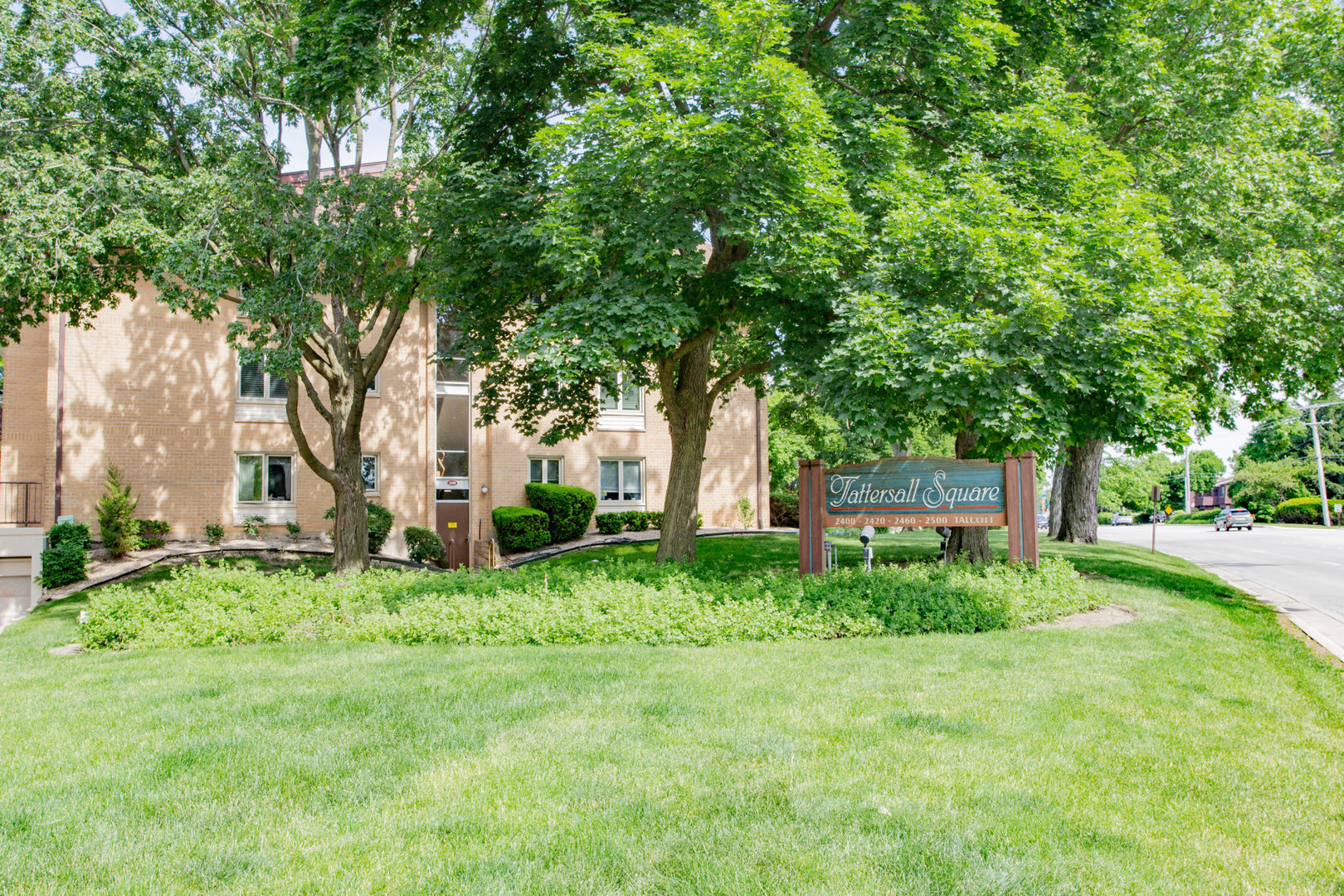 2420 Talcott Road