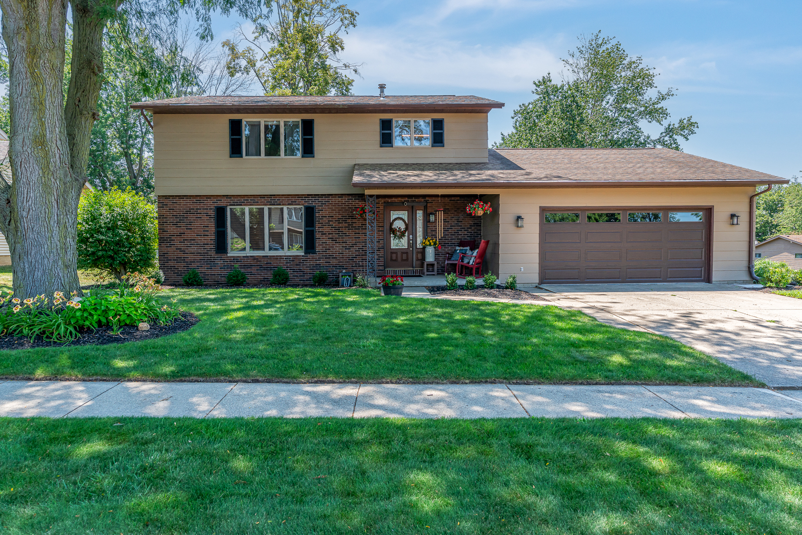 1007 Brookview Drive