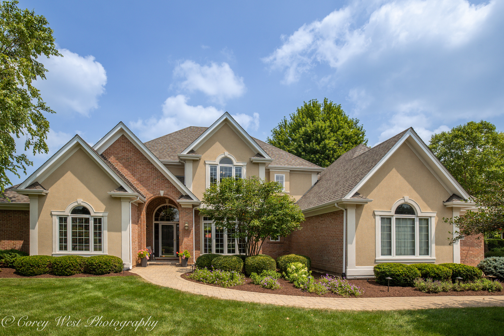 4N843 Woods Drive