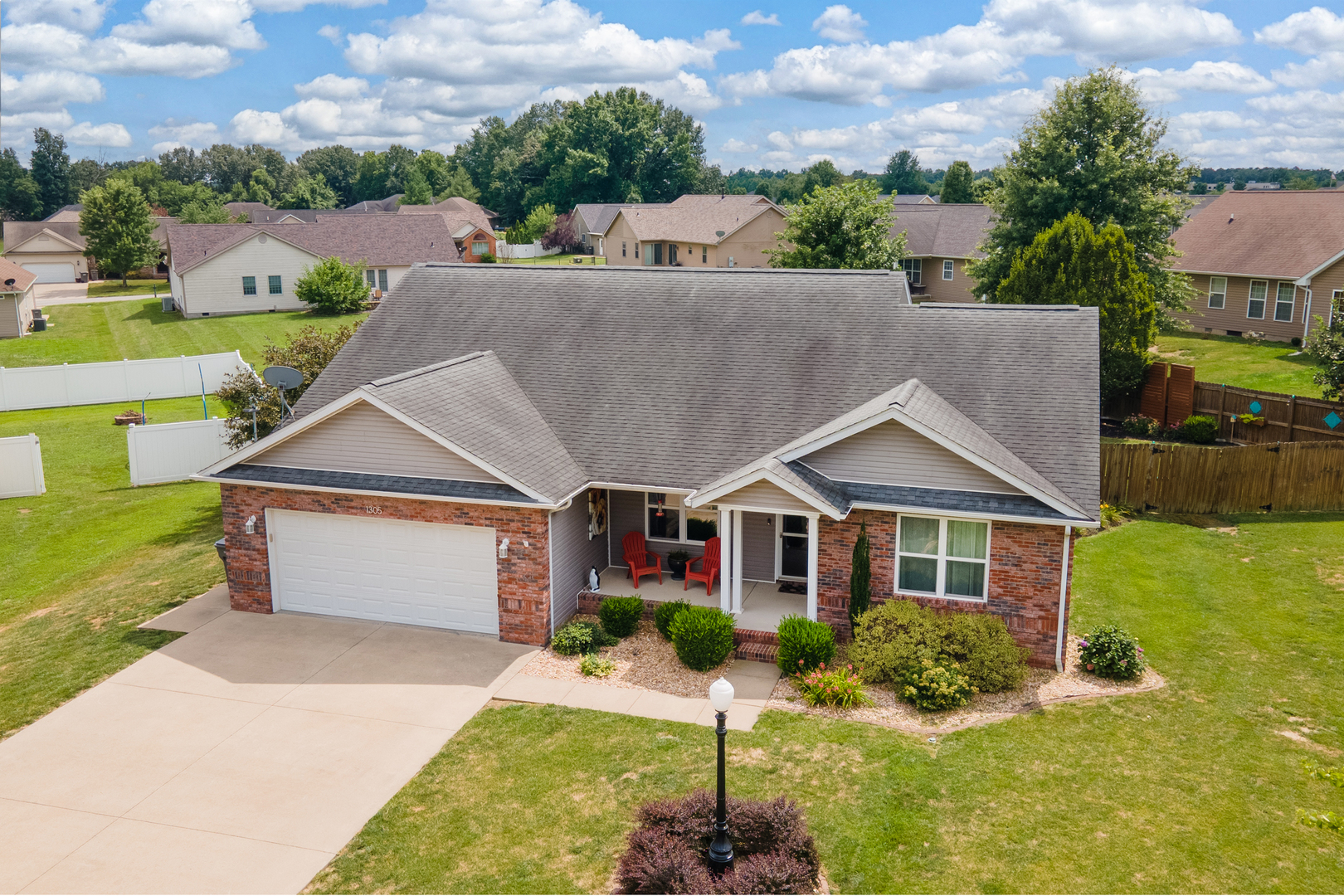 1305 Hillside Court