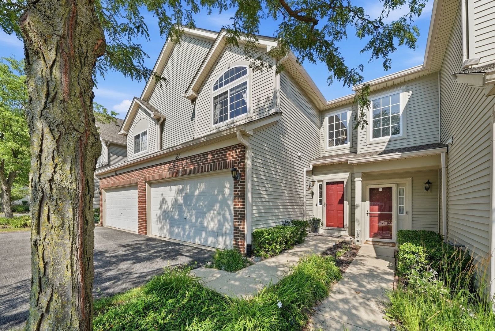383 Jamestown Court