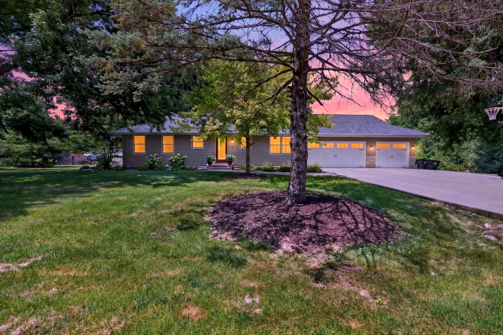 19882 Oakwood Drive