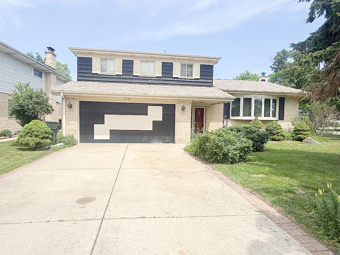 2433 SHAG BARK Trail